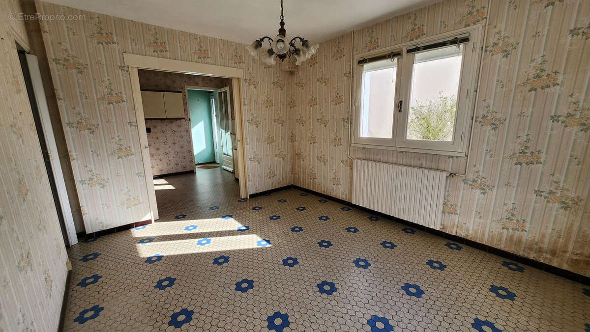 Maison à SAINT-HILAIRE-DE-RIEZ