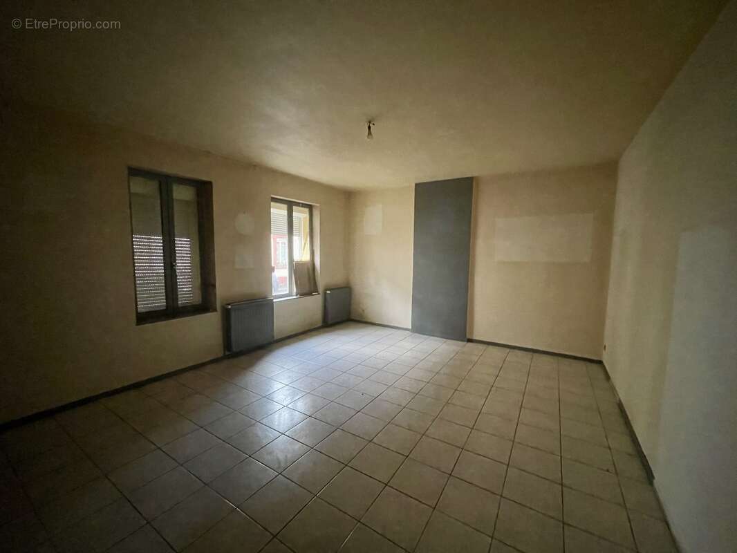 Maison à CHARLEVILLE-MEZIERES