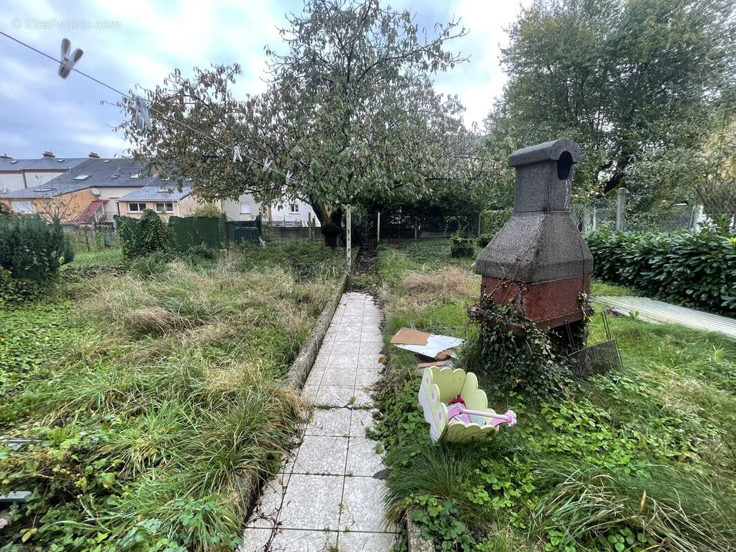 Maison à CHARLEVILLE-MEZIERES