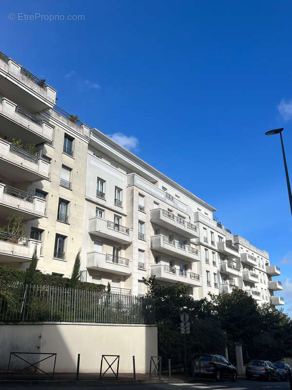 Appartement à CHATILLON