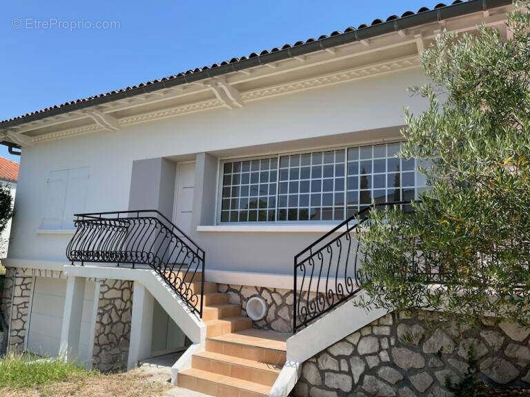 Maison à MESCHERS-SUR-GIRONDE