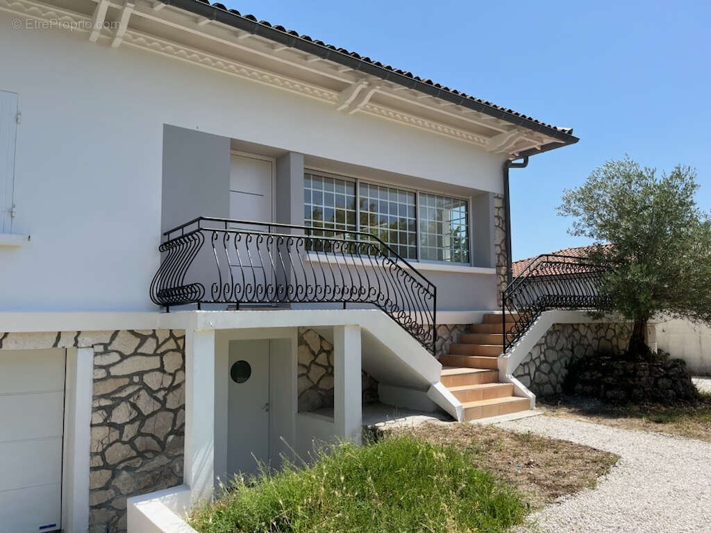 Maison à MESCHERS-SUR-GIRONDE