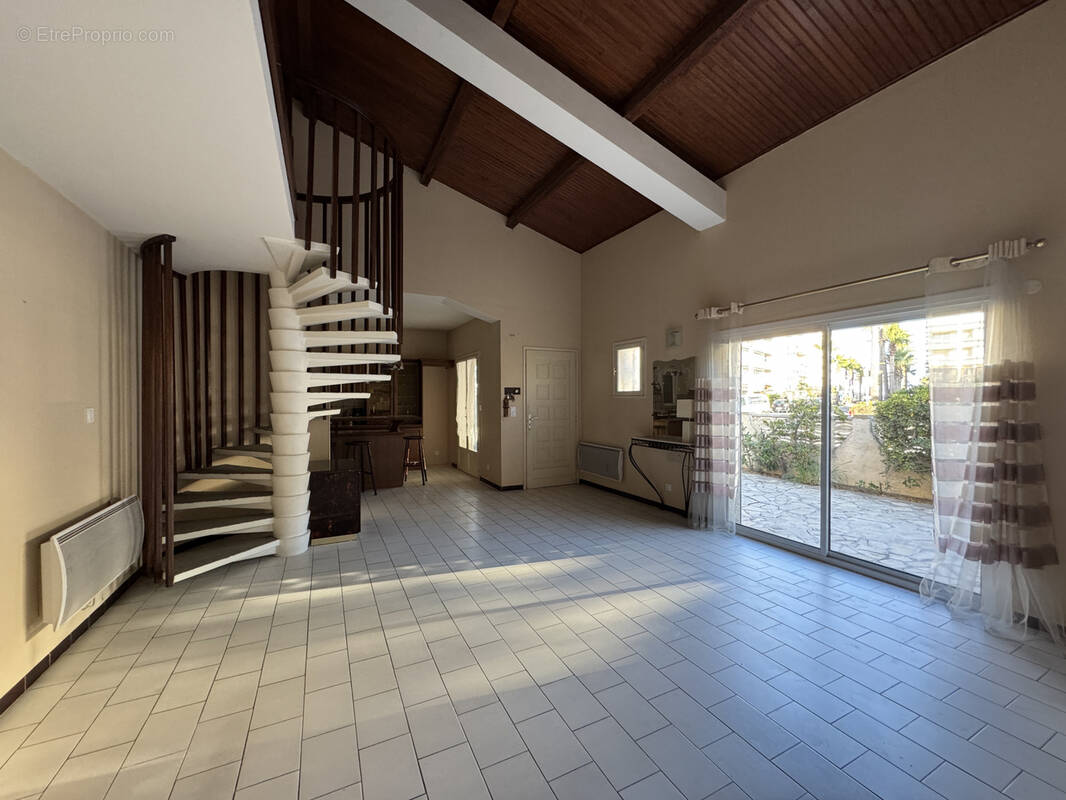 Maison à CANET-EN-ROUSSILLON