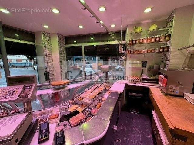 Commerce à MAISONS-ALFORT