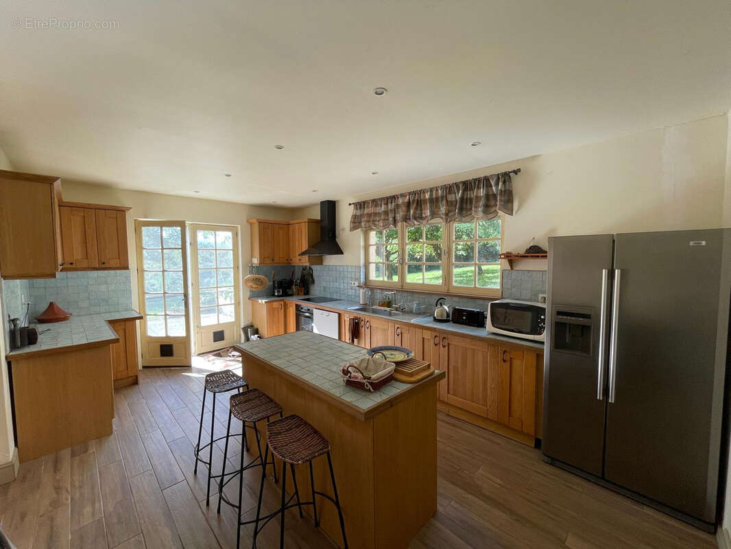 Maison à SAINT-AMANS-VALTORET