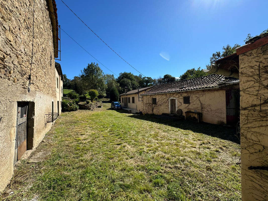 Maison à SAINT-AMANS-VALTORET