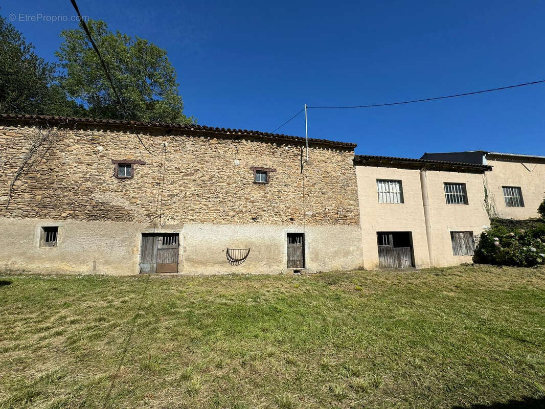 Maison à SAINT-AMANS-VALTORET