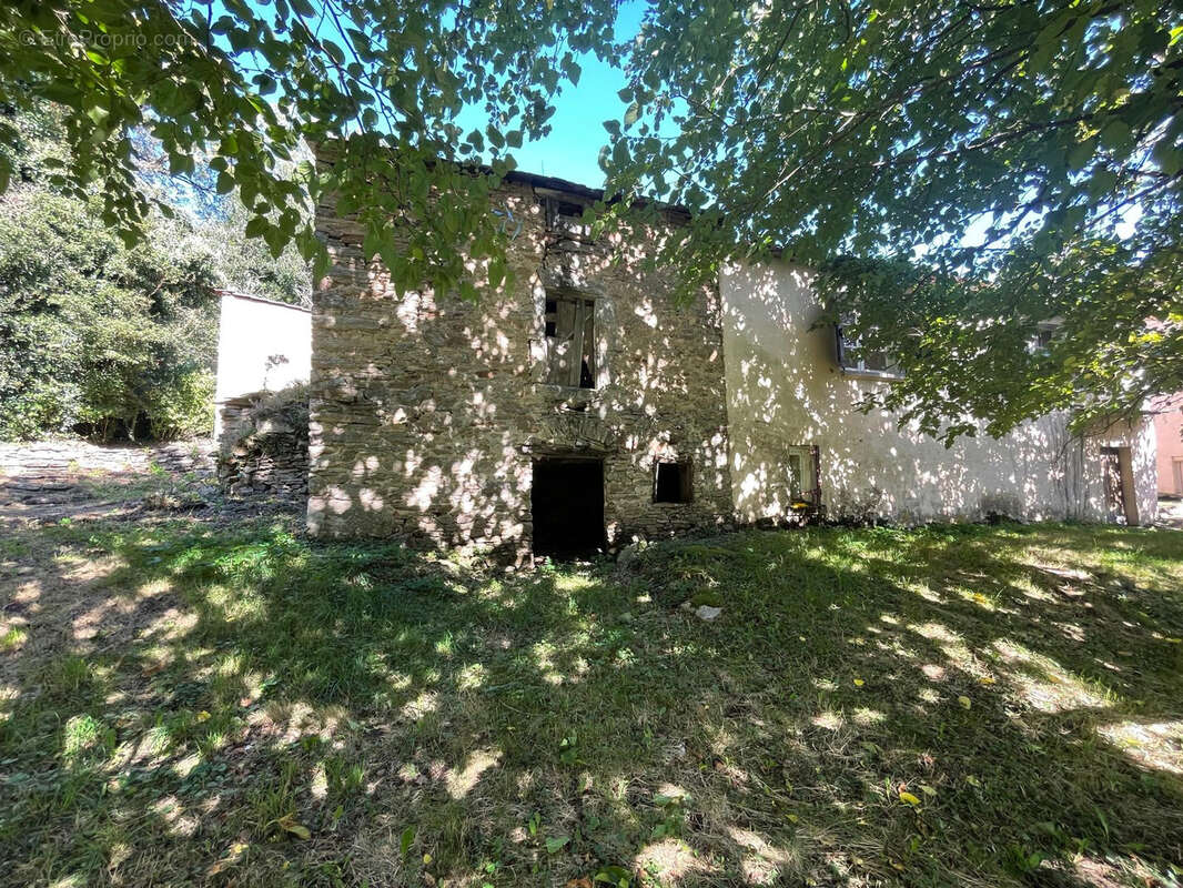 Maison à SAINT-AMANS-VALTORET