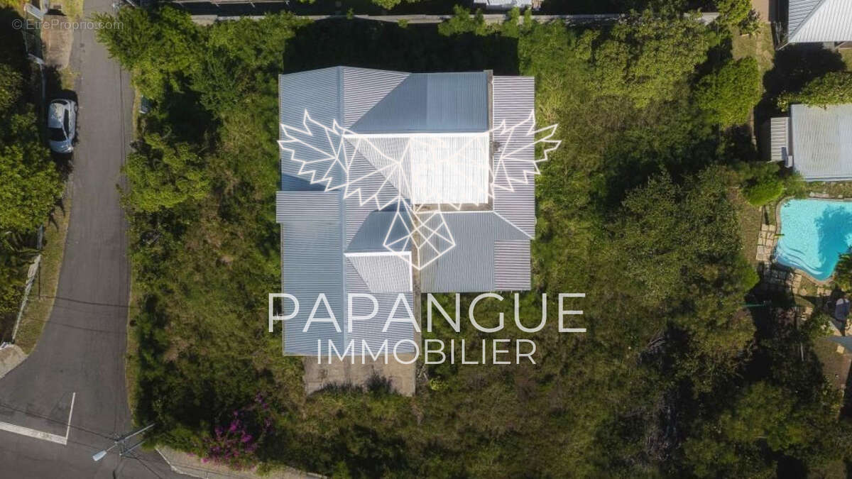 Terrain à SAINT-PAUL