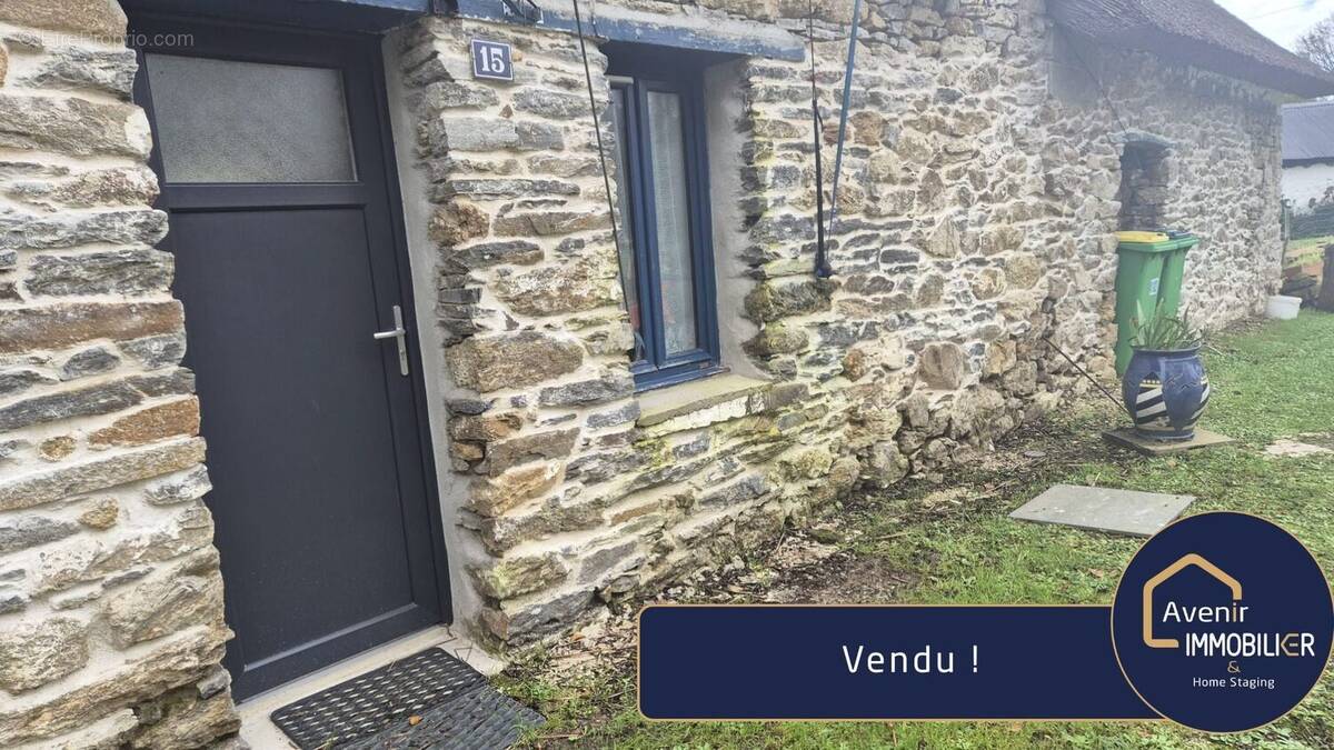 Maison à LA CHAPELLE-DES-MARAIS