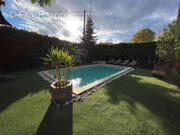 Maison à PEYROLLES-EN-PROVENCE