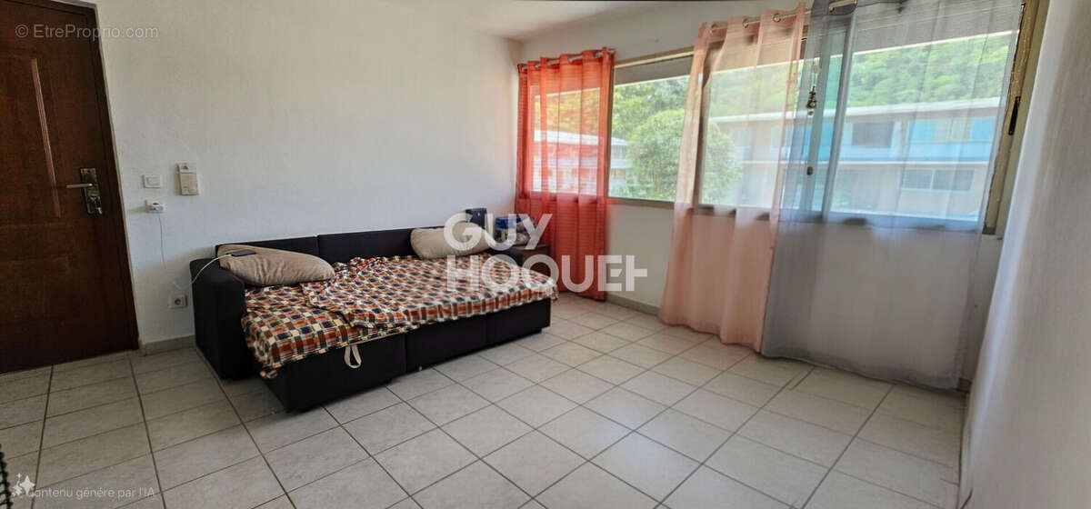 Appartement à REMIRE-MONTJOLY