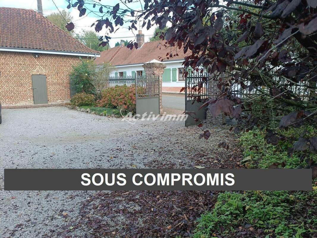 4245 1 - Maison à HESDIN