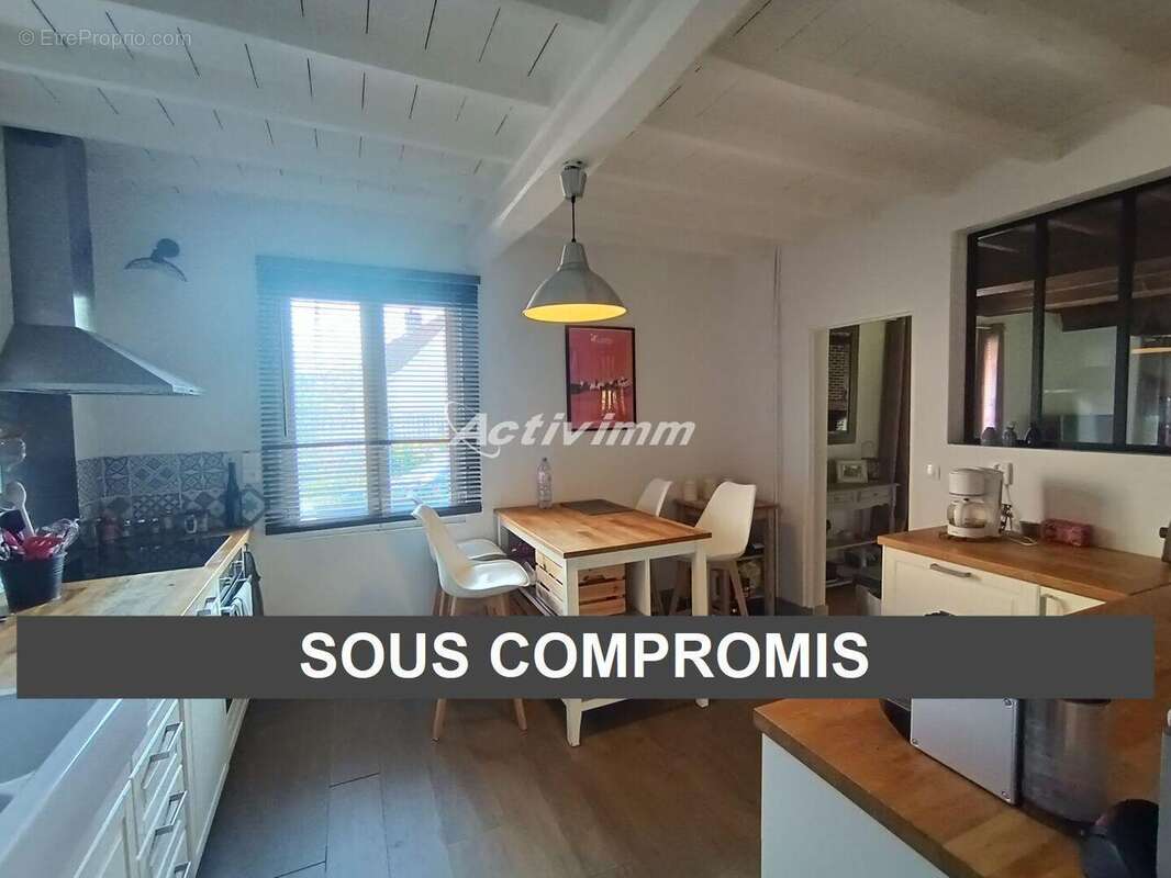 4245 8 - Maison à HESDIN