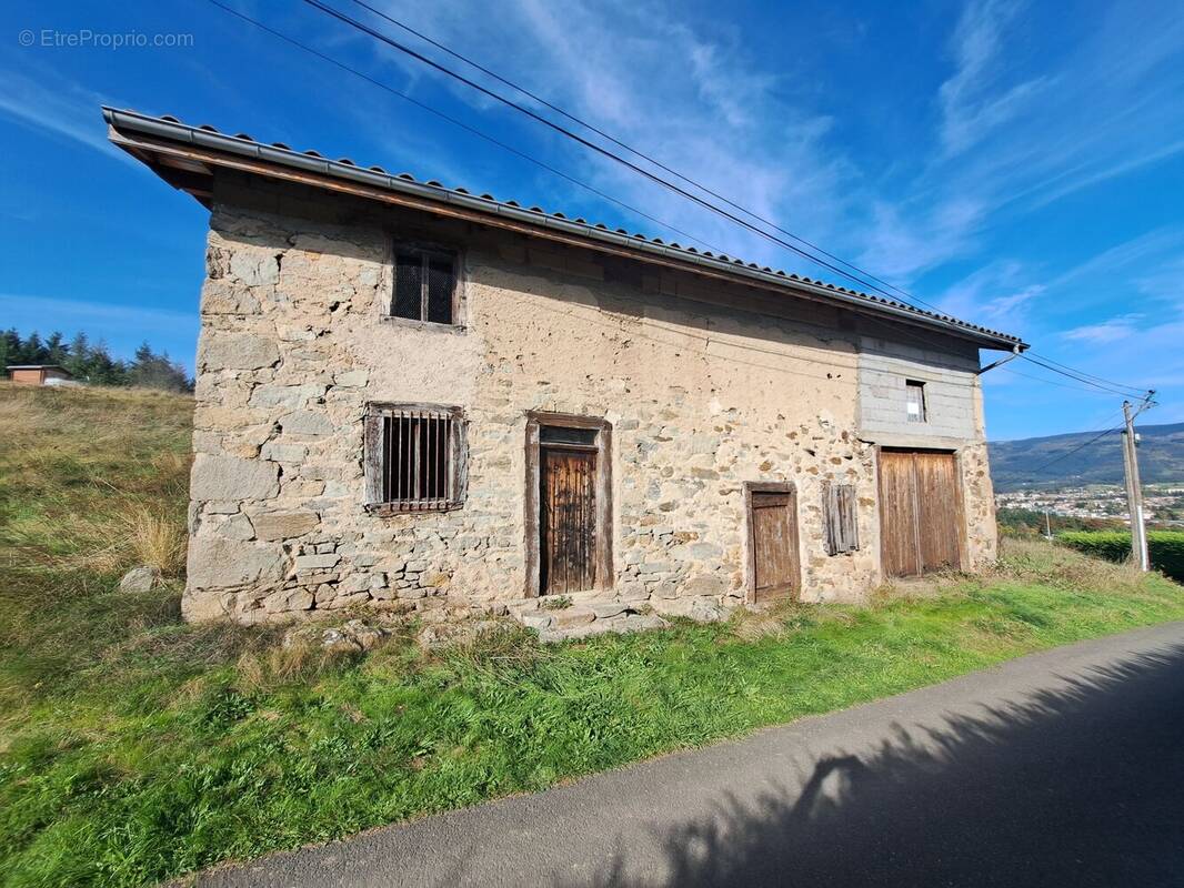 Photo 1 - Maison à AMBERT