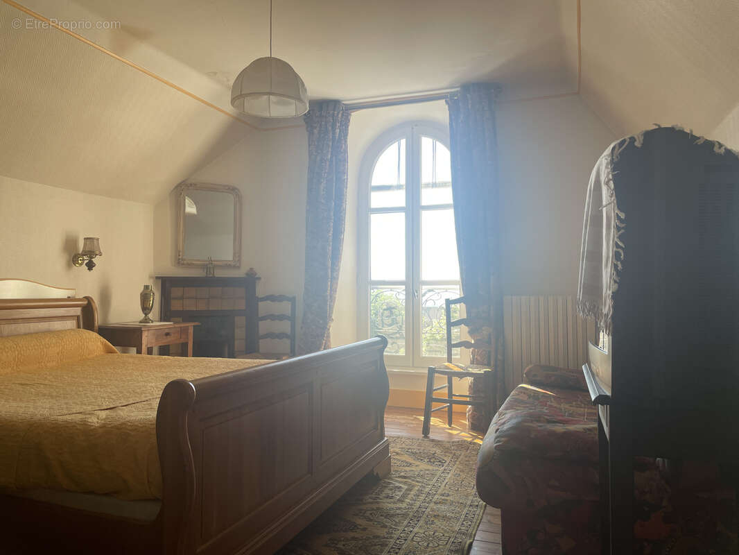 Maison à SAINT-FLOUR