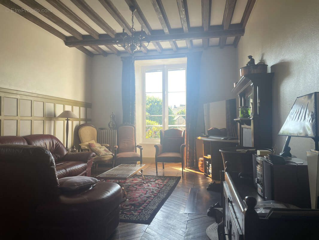 Maison à SAINT-FLOUR