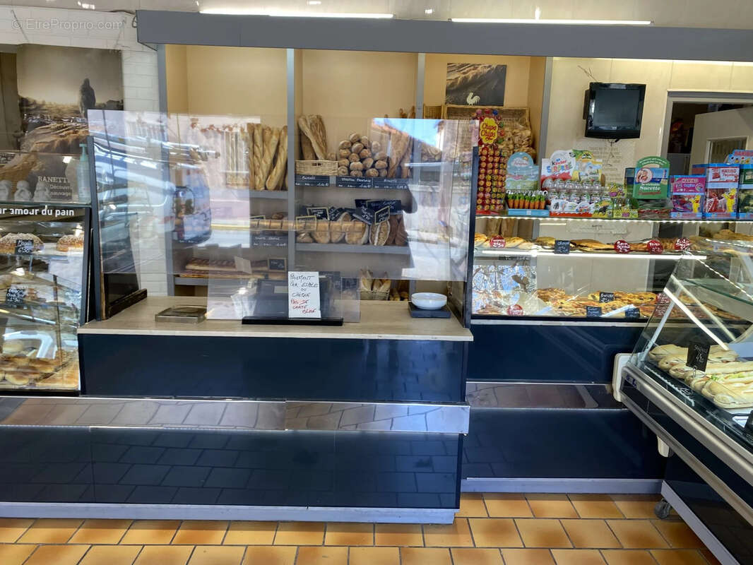 Commerce à MARSEILLE-11E