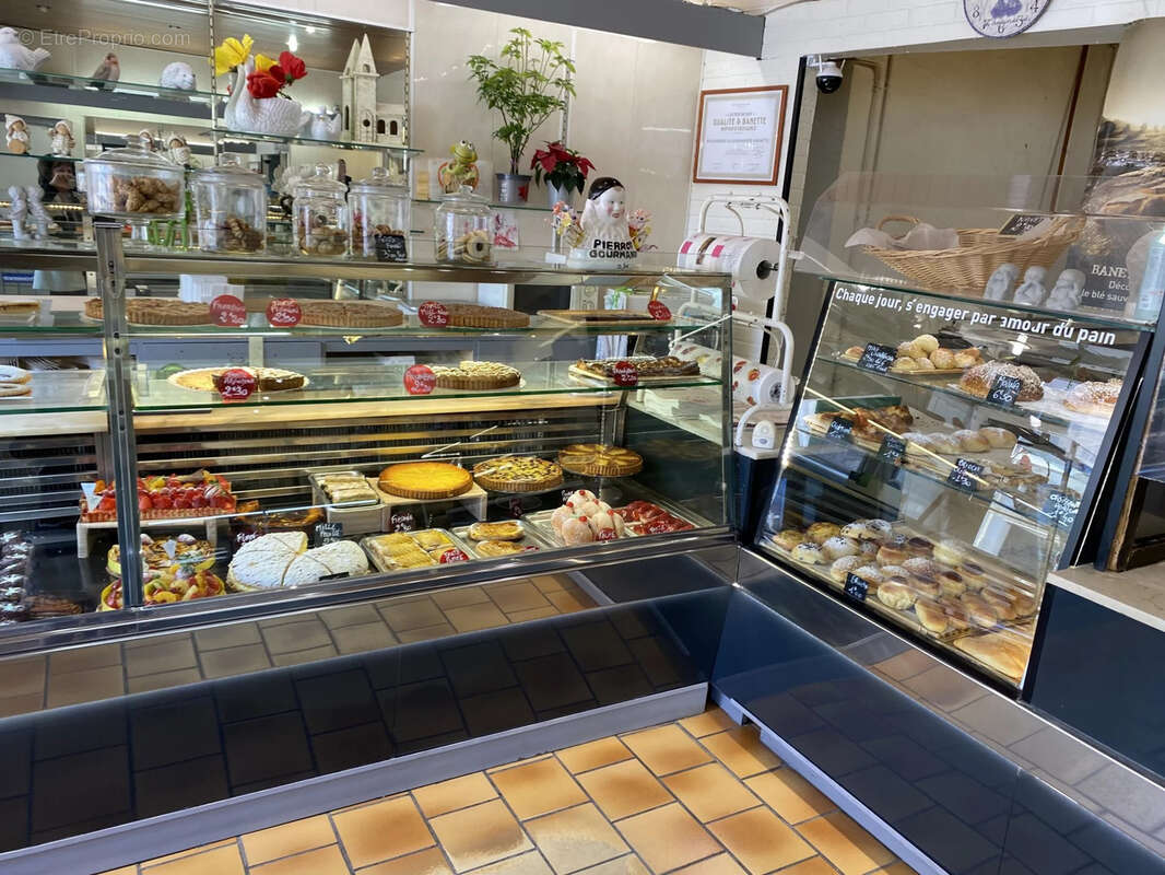 Commerce à MARSEILLE-11E