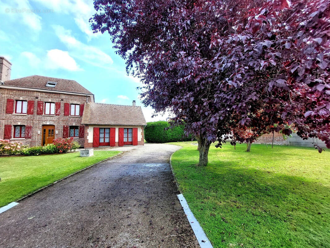 Maison à HEUDEBOUVILLE