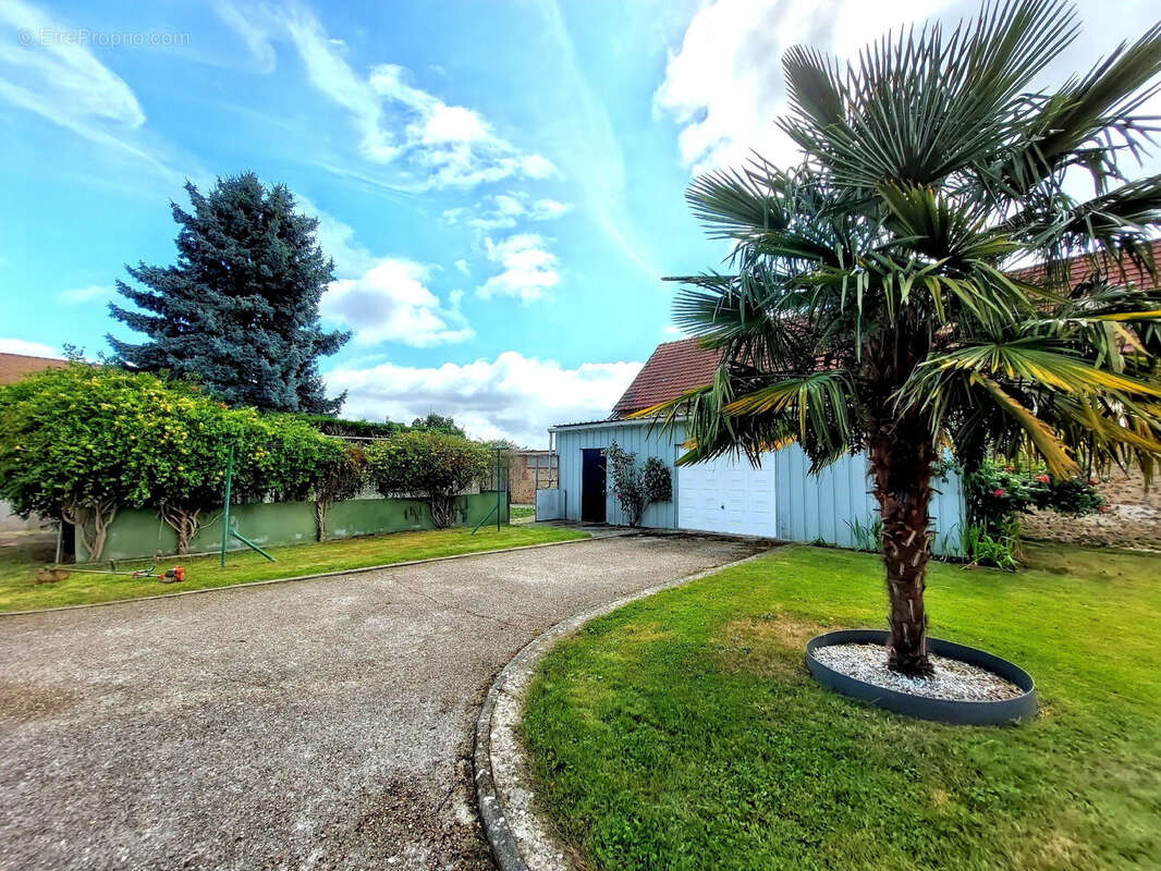 Maison à HEUDEBOUVILLE