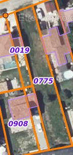 Terrain à LE THOLONET