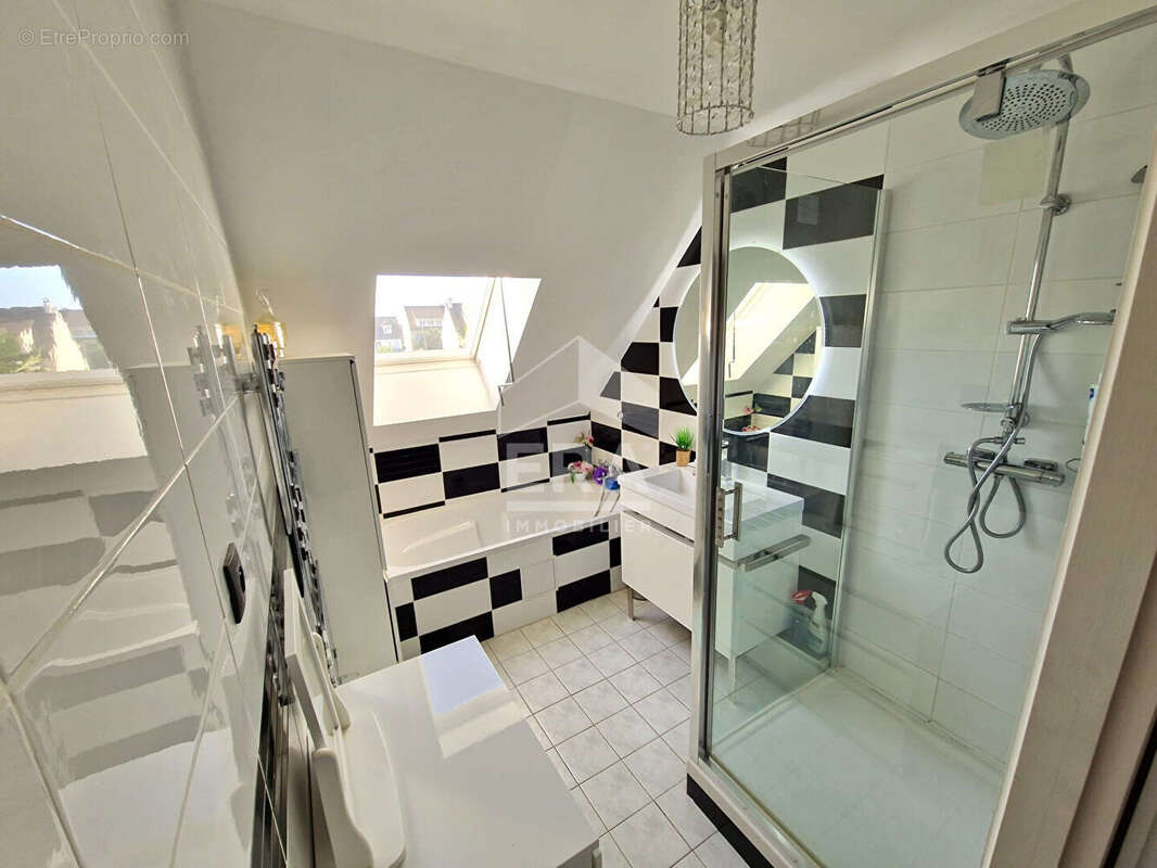 Maison à CORMEILLES-EN-PARISIS