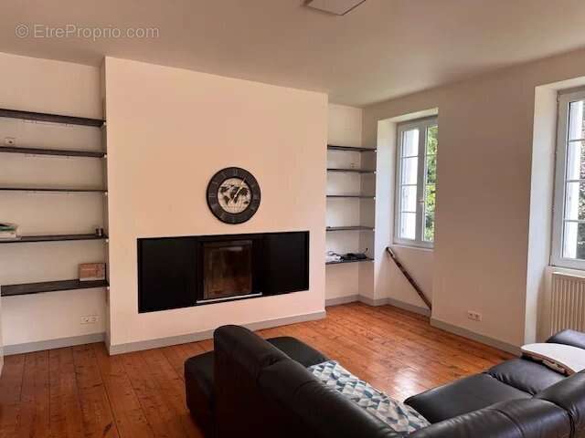 Maison à PONT-DE-BUIS-LES-QUIMERCH