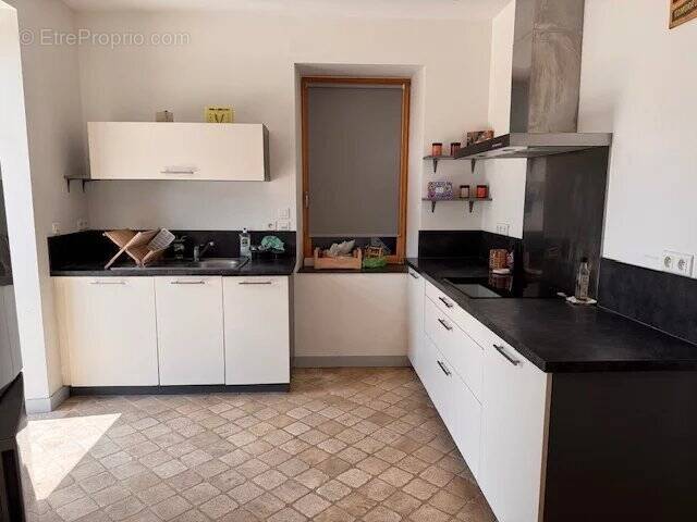 Maison à PONT-DE-BUIS-LES-QUIMERCH