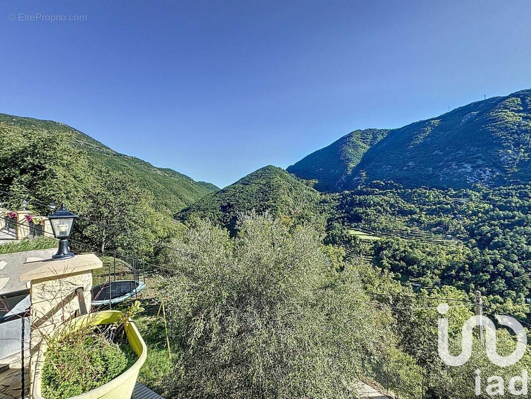 Photo 1 - Maison à PEILLE