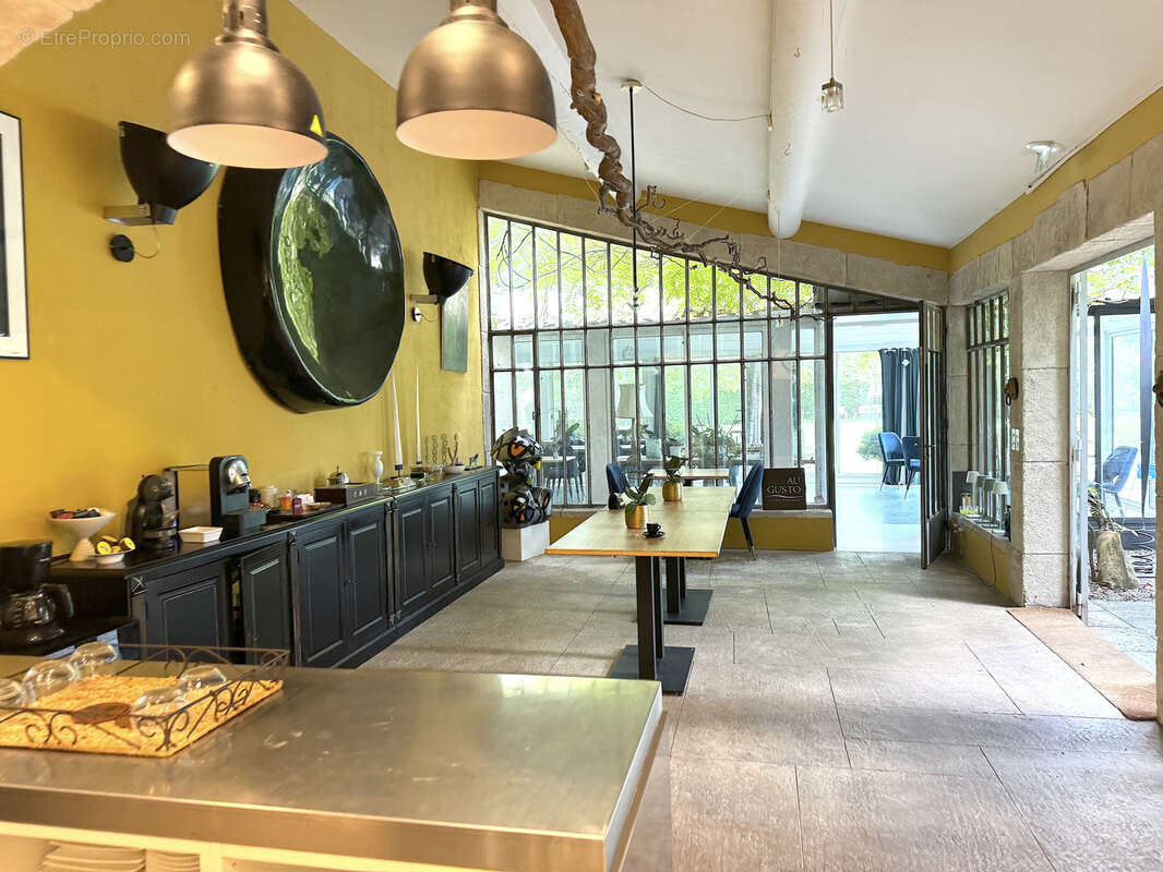 Maison à L&#039;ISLE-SUR-LA-SORGUE