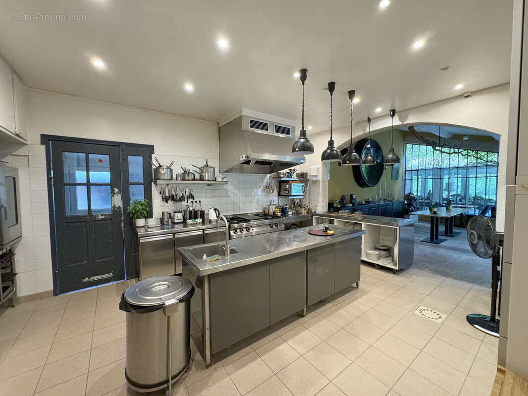 Maison à L&#039;ISLE-SUR-LA-SORGUE