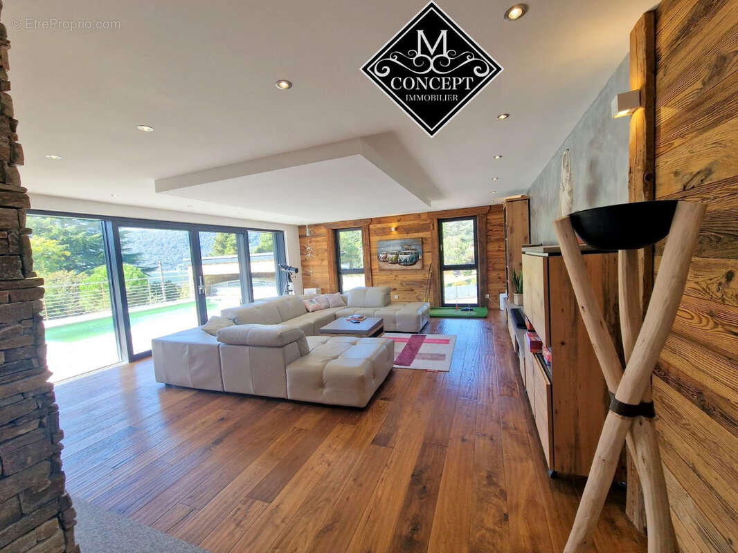 Maison à AIX-LES-BAINS