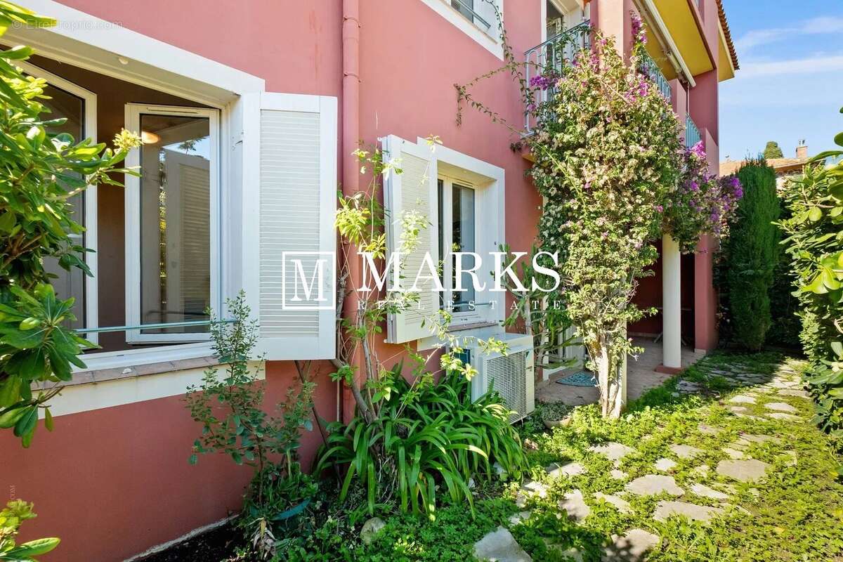 Appartement à SAINT-JEAN-CAP-FERRAT