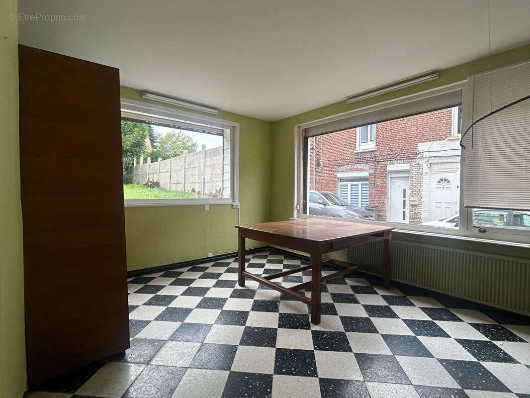 Maison à BRUAY-LA-BUISSIERE