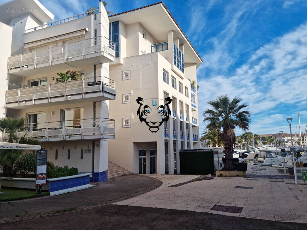 Appartement à FREJUS