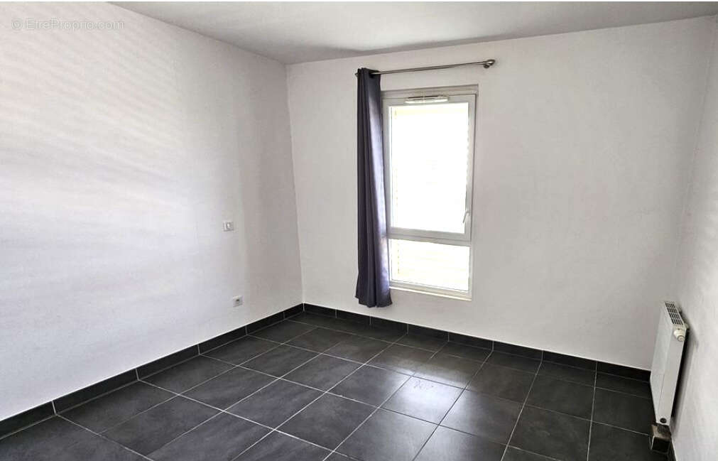 Appartement à JUVIGNAC