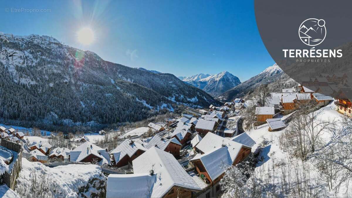 Appartement à VAUJANY