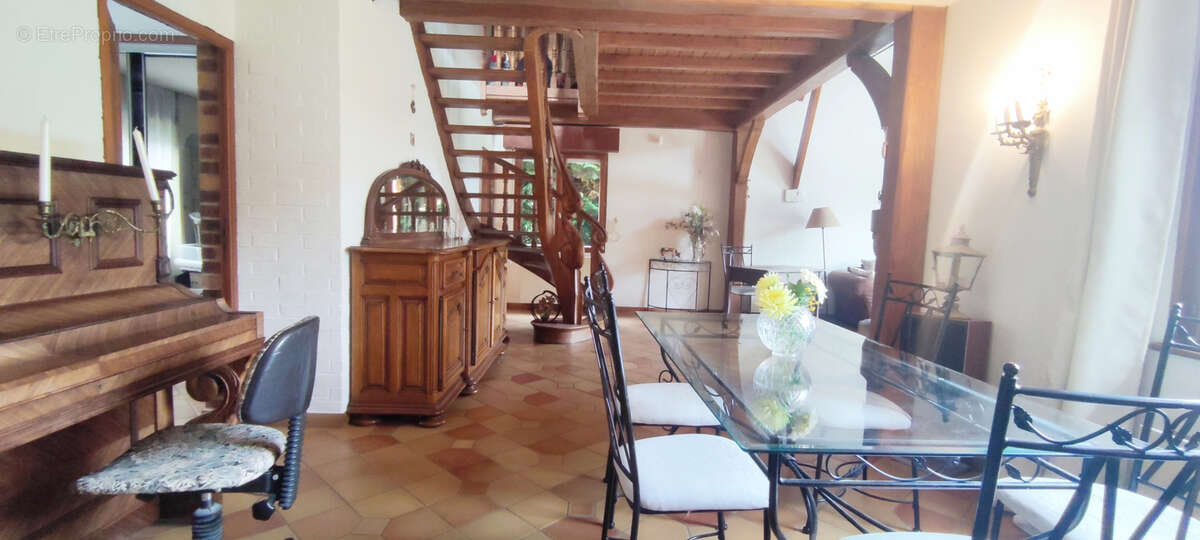 Maison à COURCELLES-LES-LENS