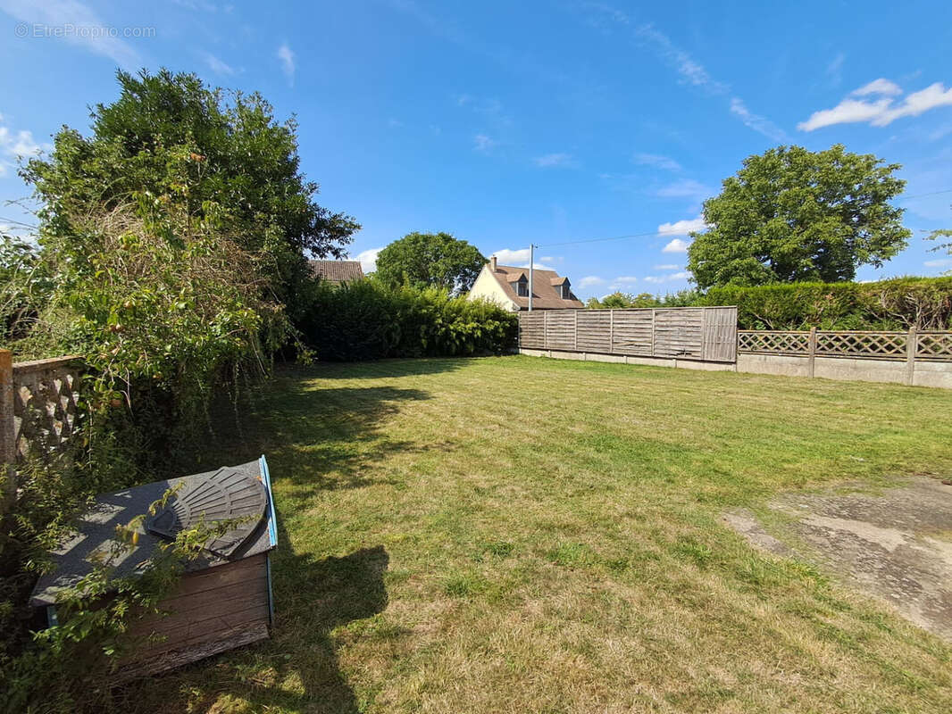 Maison à AUNAY-SOUS-AUNEAU