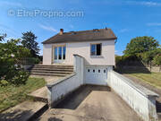 Maison à AUNAY-SOUS-AUNEAU