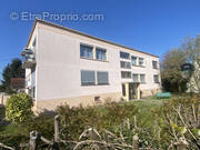 Appartement à PARAY-VIEILLE-POSTE