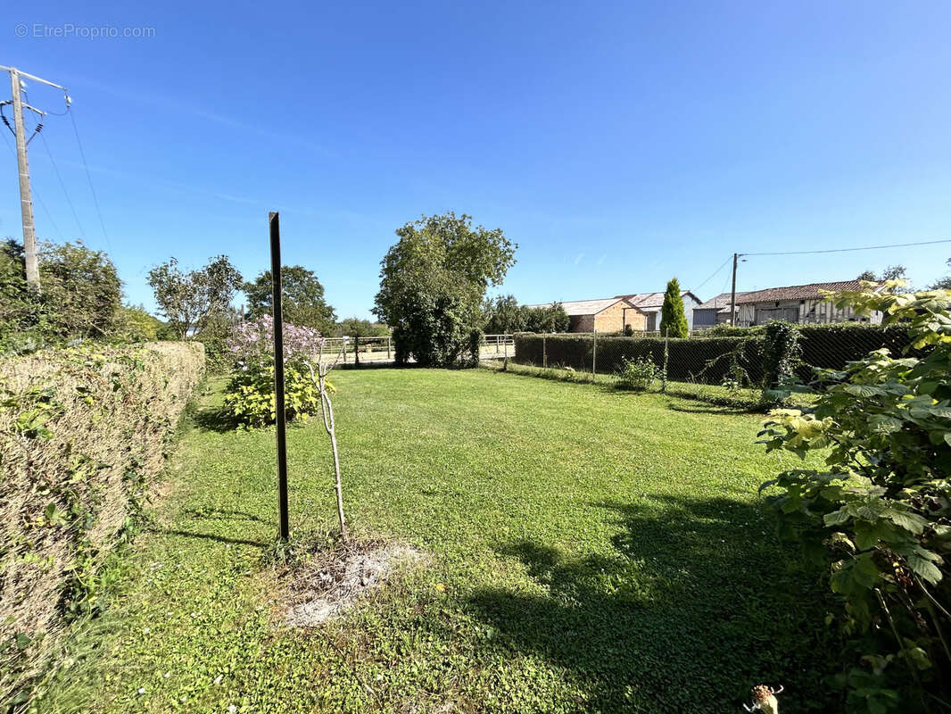 Maison à BRIENNE-LE-CHATEAU