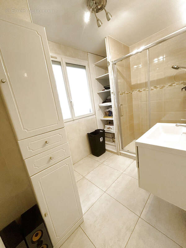 Maison à MONTIGNY-LES-CORMEILLES