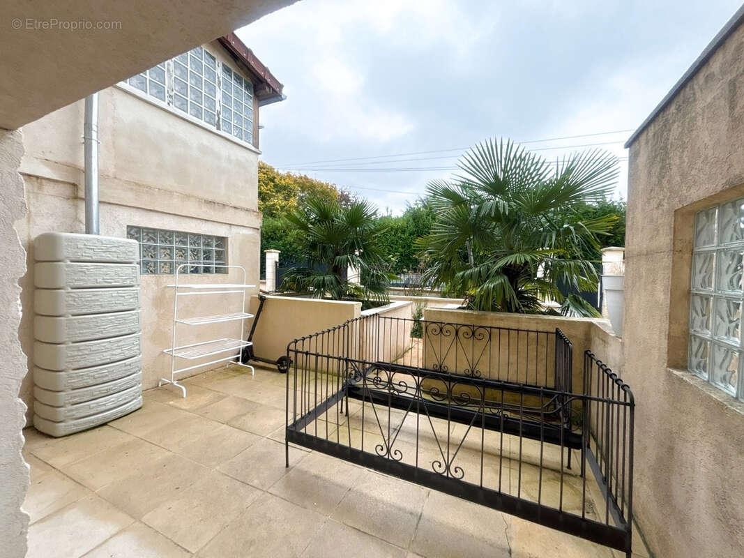 Maison à MONTIGNY-LES-CORMEILLES