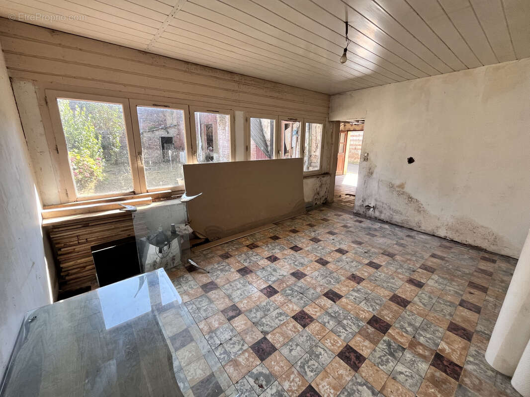 Maison à BERNAVILLE