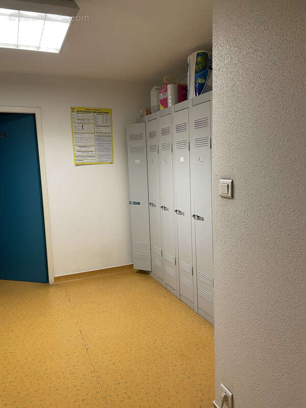 Commerce à SAINT-DIE-DES-VOSGES