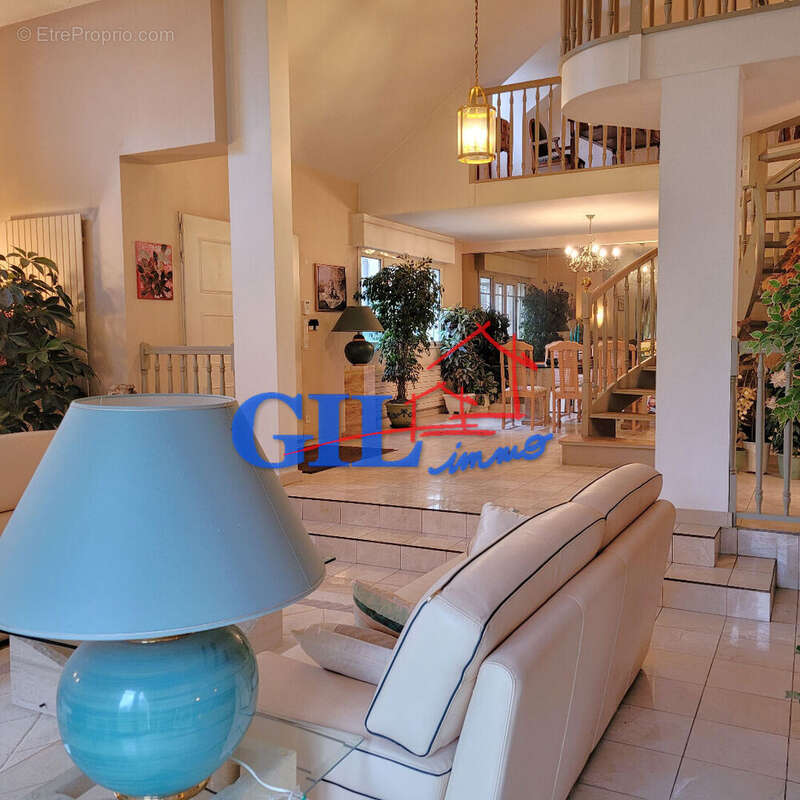 Maison à SEINE-PORT