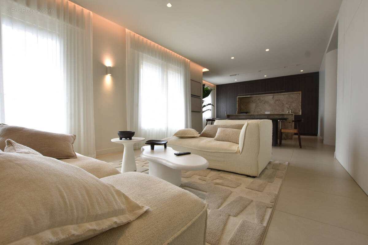 Appartement à SAINT-RAPHAEL