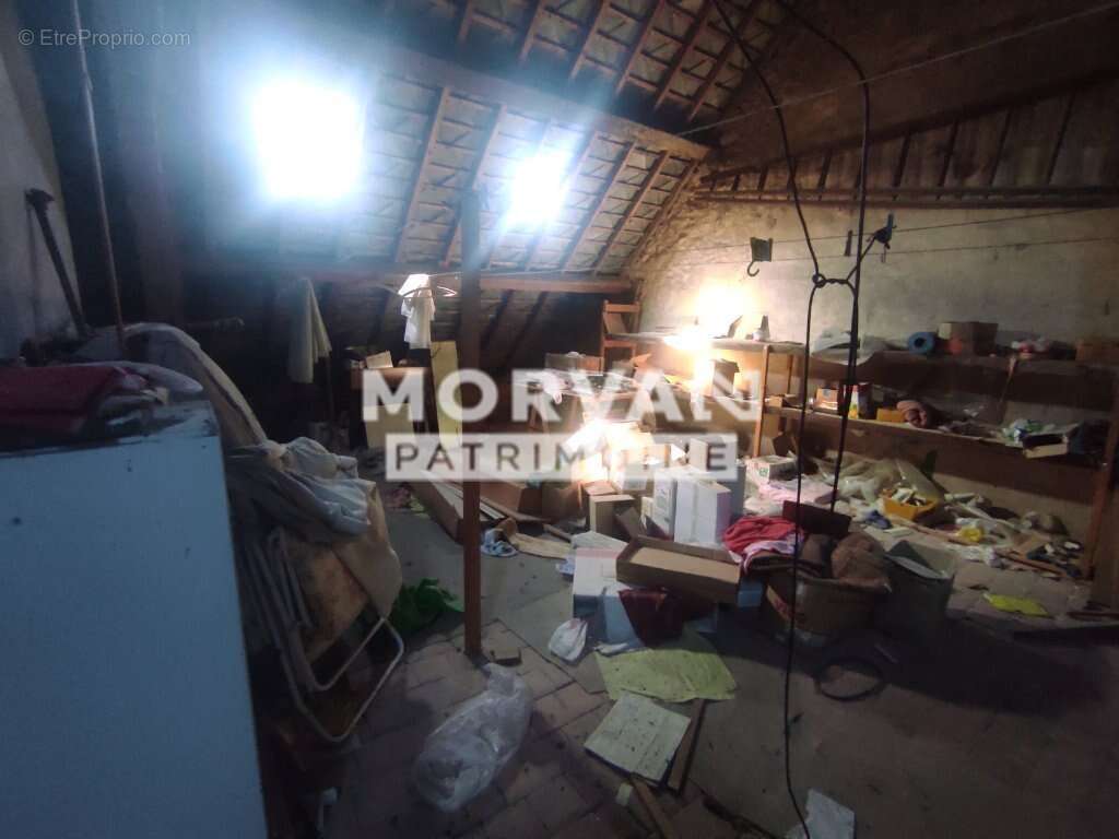 Maison à CHATEAU-CHINON(VILLE)